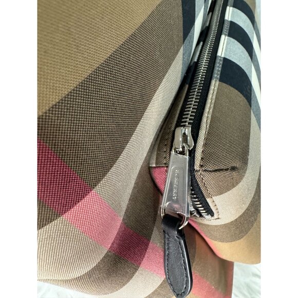 Burberry Jeff Check Canvas Backpack With Zip Closure & Front Pocket - Picture 6 of 16